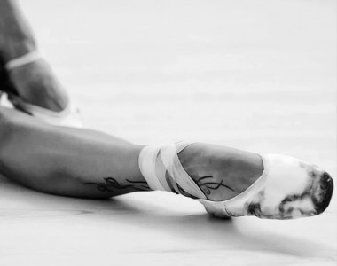 HARMONIE Private lesson — floor barre ballet class for adults and teenagers