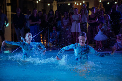 AQU'ATTITUDE Private lesson — ballet class in a pool for adults and teenagers
