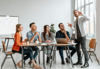 Курс работы с Canva